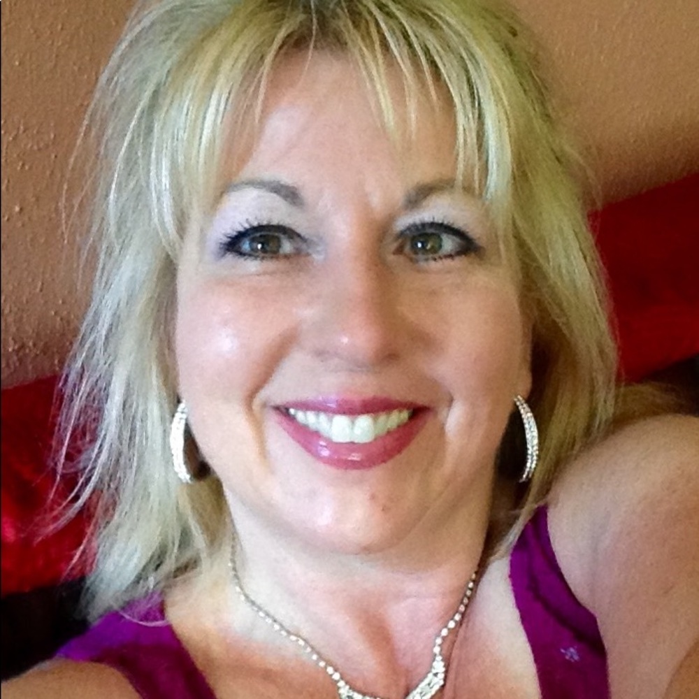 Meet your Posher, Darlene